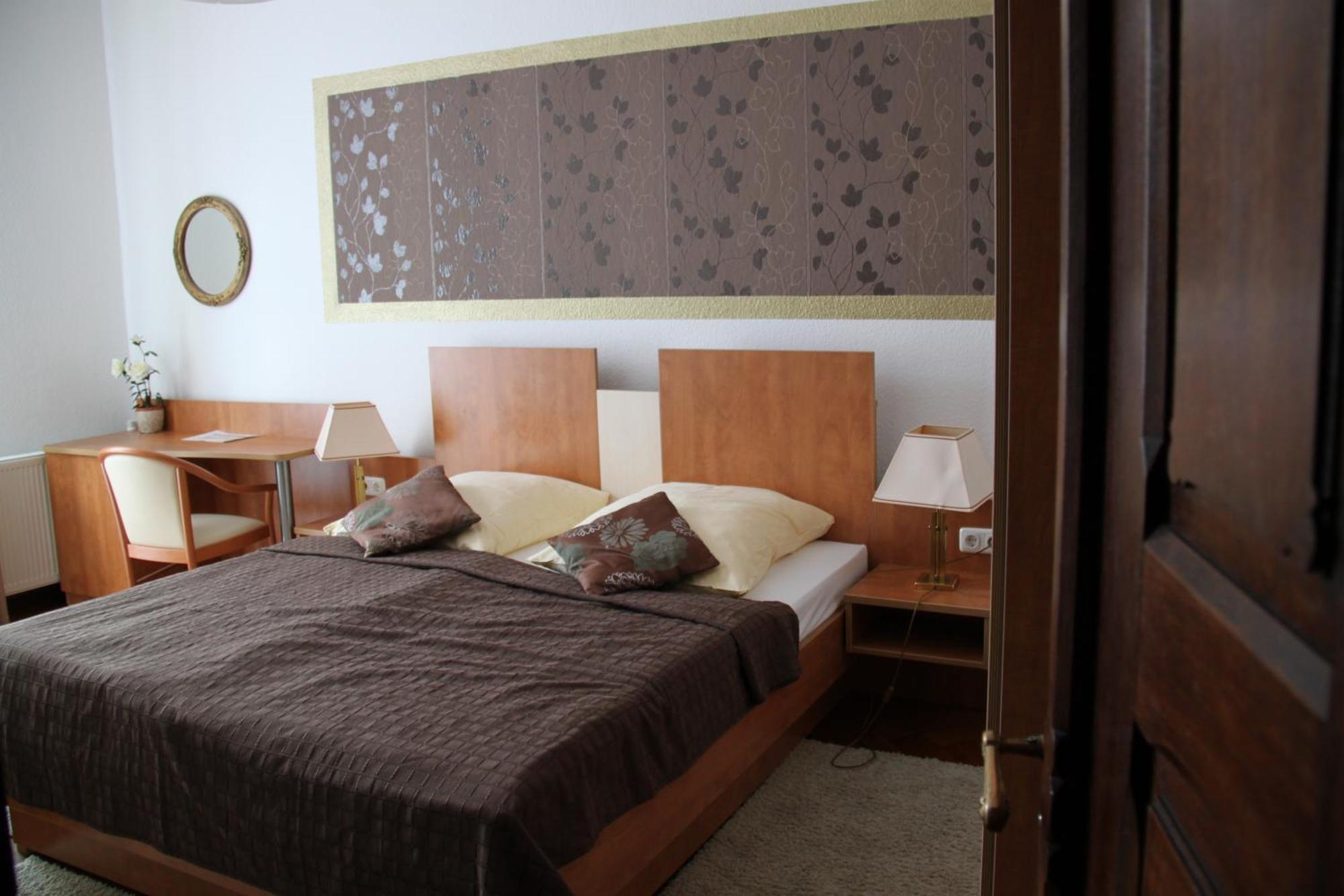 Hotel Vier Loewen Traben-Trarbach Ngoại thất bức ảnh